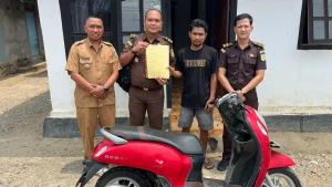 Lewat LABB KEBUT, Kejari Bolmut Antar Langsung Barang Bukti ke Penerima