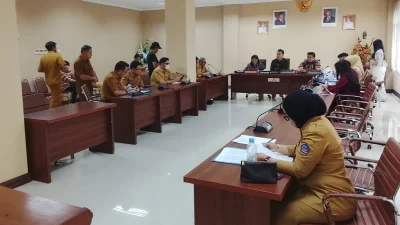 Henry Walukow Soroti 'Bencana Hukum' Kominfo Sulut, Ini Jawaban Kadis Zainudin Hilimi