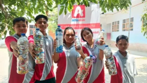 Alfamidi dan BSIL Ajarkan Siswa SMP Olah Sampah Plastik Jadi Ecobrick