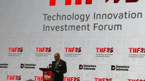 CEO Danantara dan Menteri Investasi Rosan Perkasa Roeslani memberikan keterangan pers mengenai investasi Tiongkok di Indonesia.