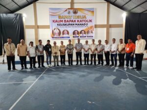 Hengky Honandar Hadiri Raker Kaum Bapak Katolik Keuskupan Manado, Bitung Berpeluang Jadi Tuan Rumah Pertemuan Raya