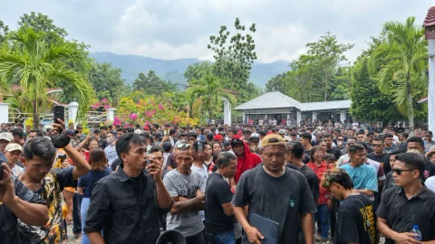 Nasib Penambang Rakyat Jadi Sorotan, Warga Sangihe Desak Kepastian Hukum