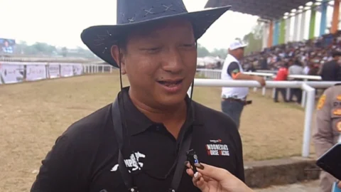 Ketua Umum Pengurus Pusat Persatuan Olahraga Berkuda Seluruh Indonesia (PP Pordasi) Aryo Djojohadikusumo secara resmi membuka Indonesia's Horse Racing Kejuaraan Nasional (IHR Kejurnas) Pacuan Kuda di Gelanggang Pacuan Kuda Maesa Tompaso, Minahasa, Sulawesi Utara, Sabtu (24/10/2026).