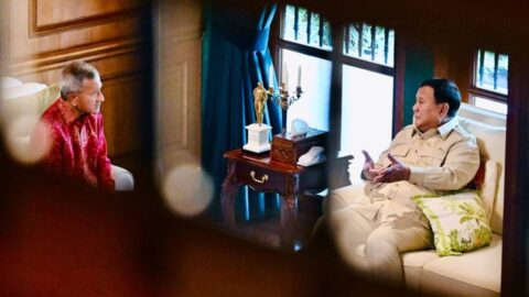 Presiden Prabowo Subianto dan Menlu Singapura Vivian Balakrishnan dalam agenda pertemuan di Hambalang, Bogor, 28 Oktober 2026.