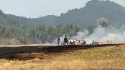 Kebakaran di Runway Samrat Manado Ganggu Penerbangan, Dua Keberangkatan Terdampak